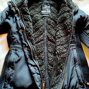 PRANA!!! Black winter jacket size XS